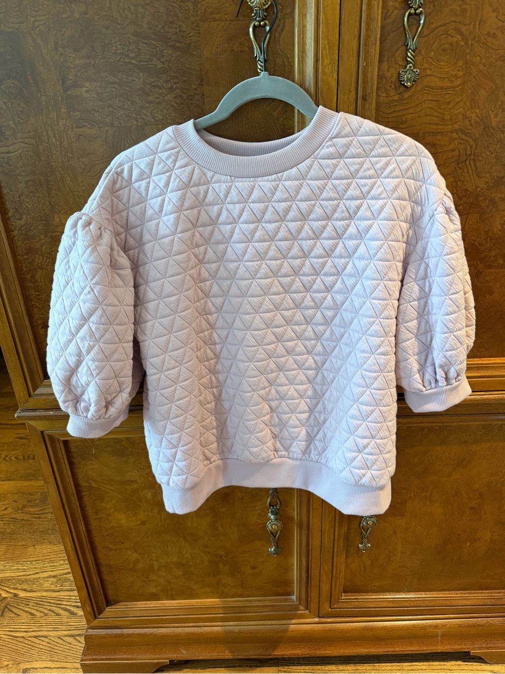 a new day Quilted Puff Sleeve Sweatshirt in Lavender